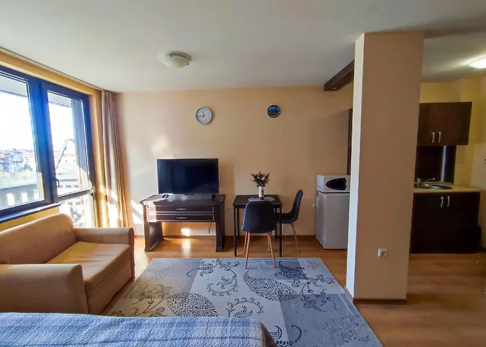 Apartment Private In Royal Park